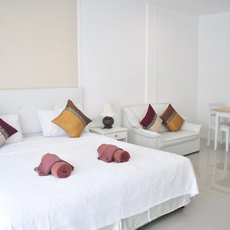 Maleewan Jomtien Hotell Exteriör bild