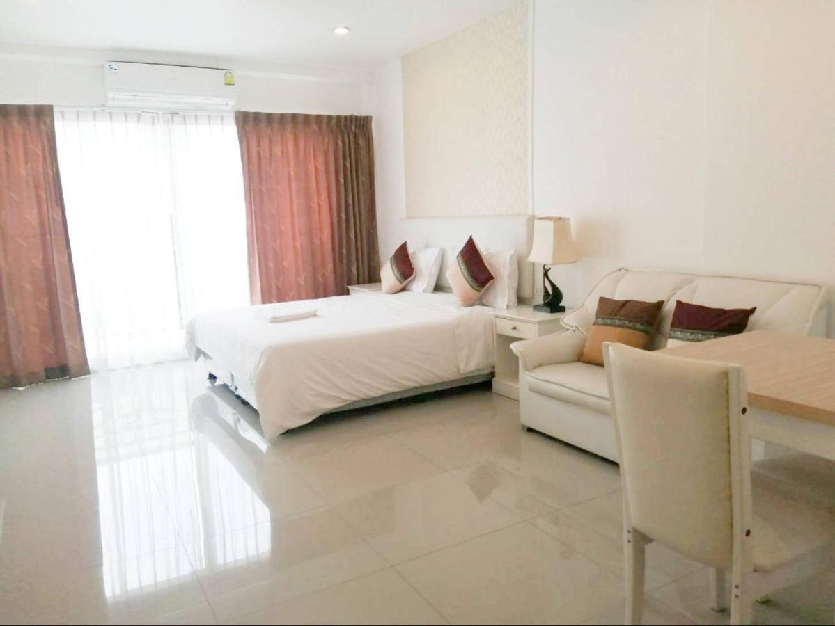 Maleewan Jomtien Hotell Exteriör bild