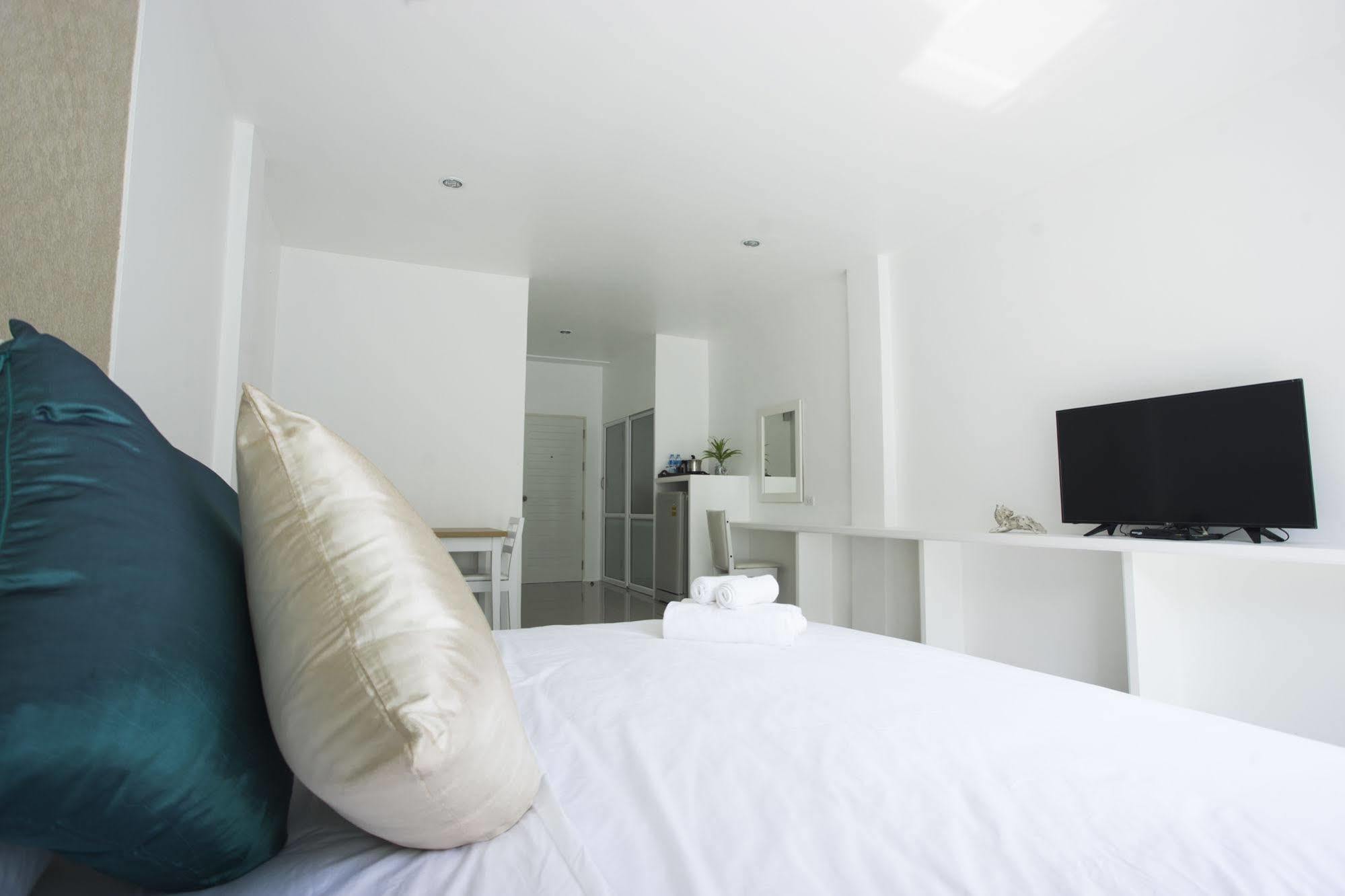 Maleewan Jomtien Hotell Exteriör bild