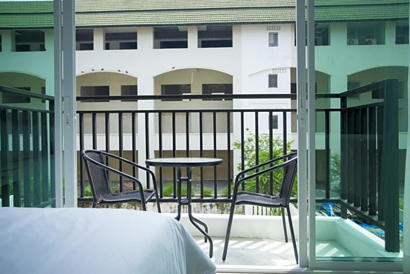 Maleewan Jomtien Hotell Exteriör bild