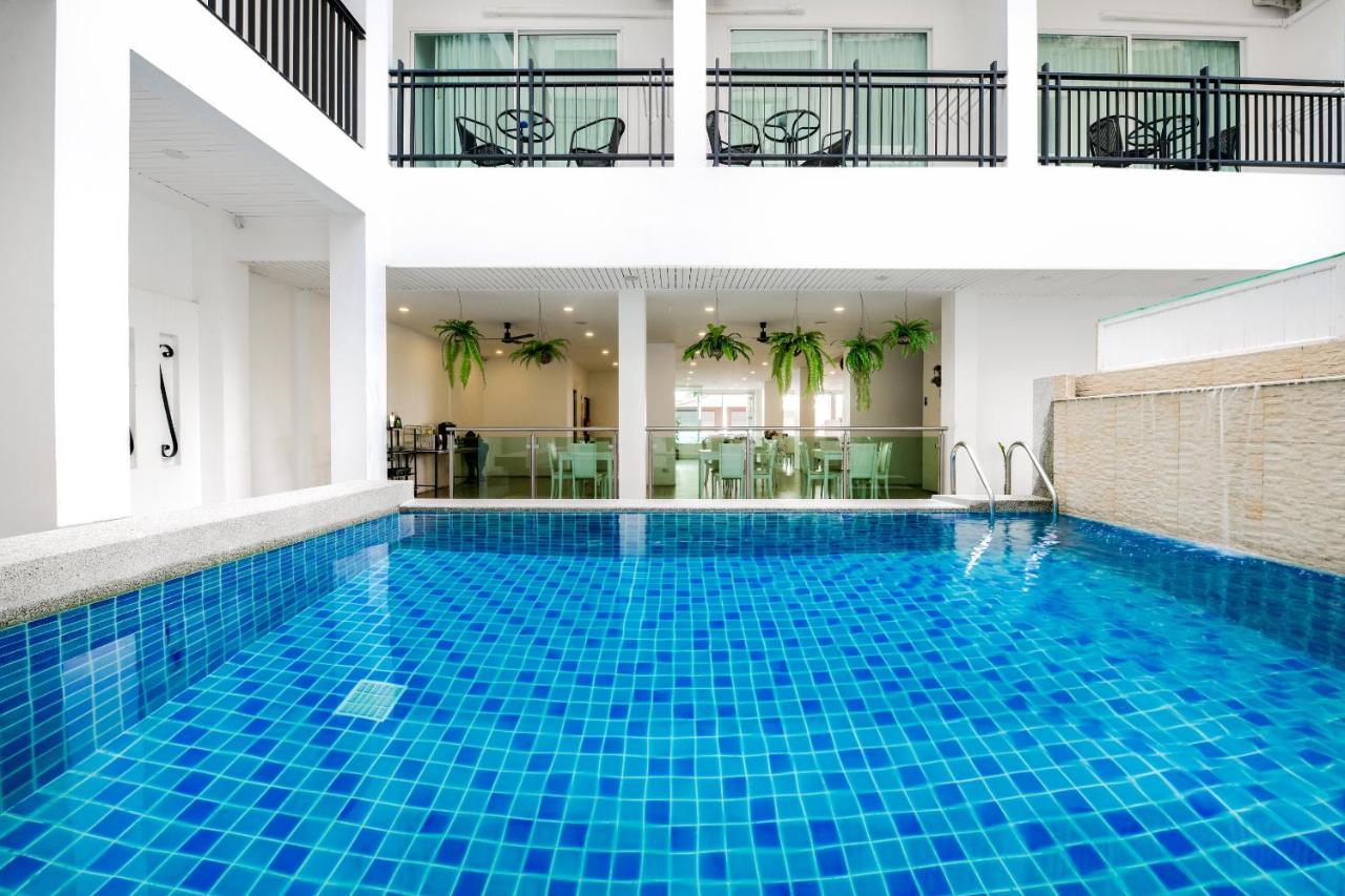 Maleewan Jomtien Hotell Exteriör bild