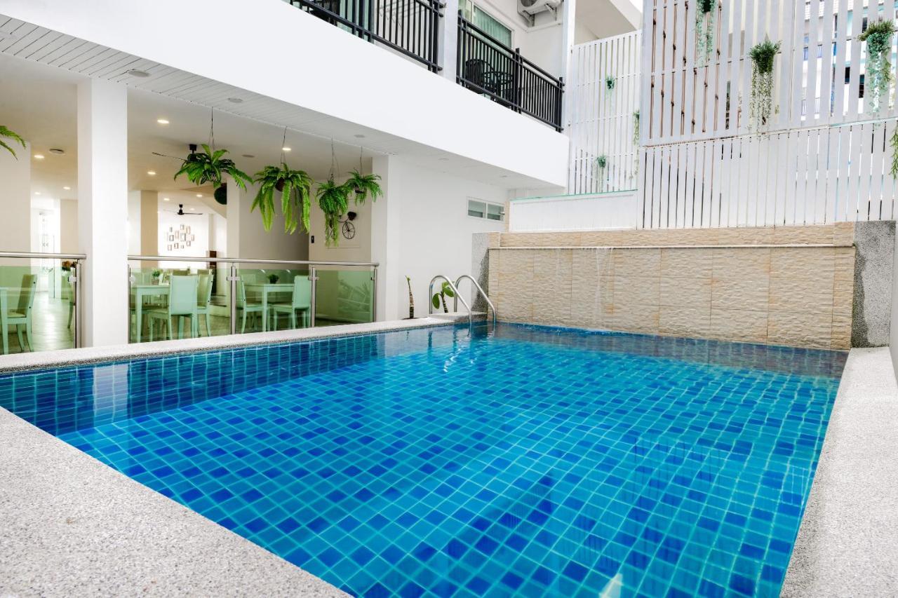 Maleewan Jomtien Hotell Exteriör bild